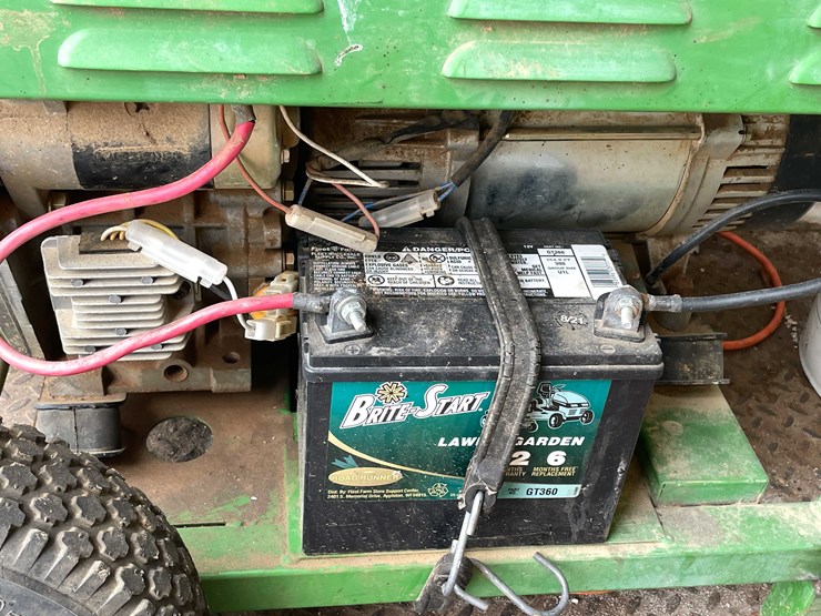 #8576-•-titan-diesel-7500-generator-(st)-image-2