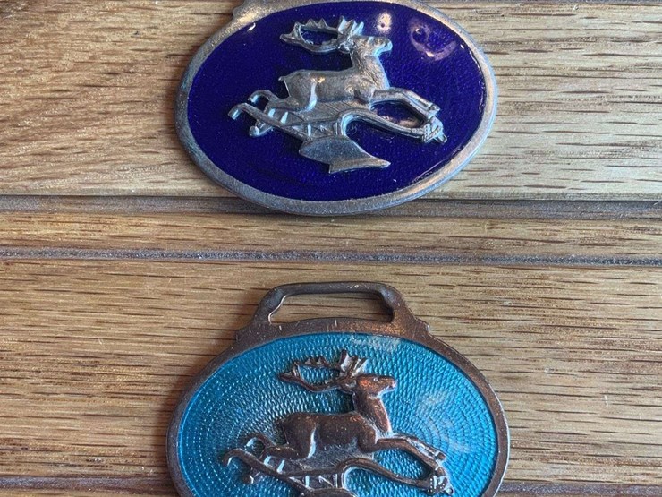 (2)-john-deere-watch-fobs-image-1