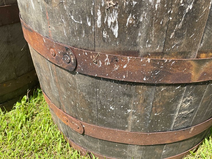 #8599-•-wood-barrel-image-2
