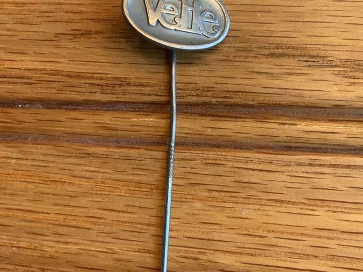velie-straight-pin-image-1