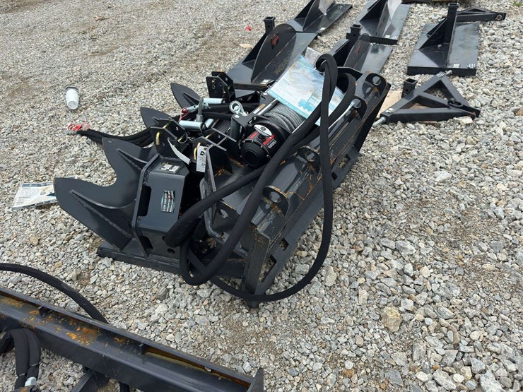 skidsteer-hydraulic-winch-image-4