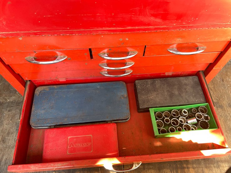#10799-•-toolbox-and-contents-image-8