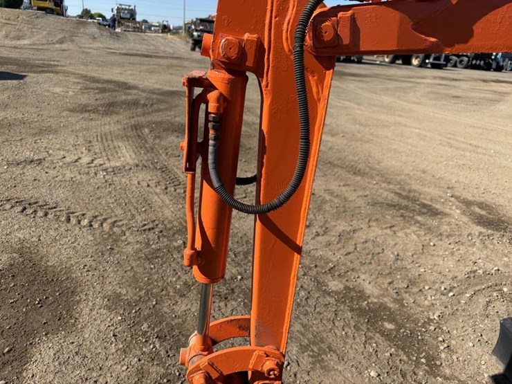 ihi-1s7fx-hydraulic-excavator-image-13
