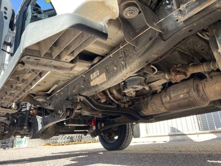 2016-ford-f550-image-29