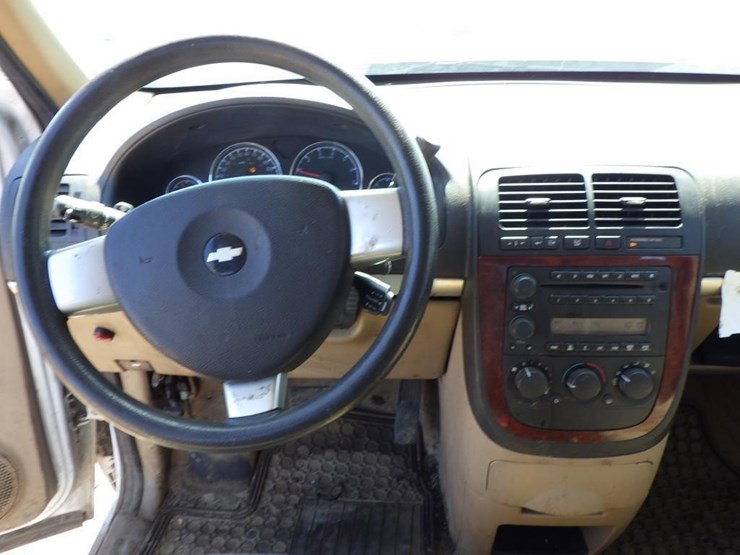 2008-chevrolet-uplander-image-10