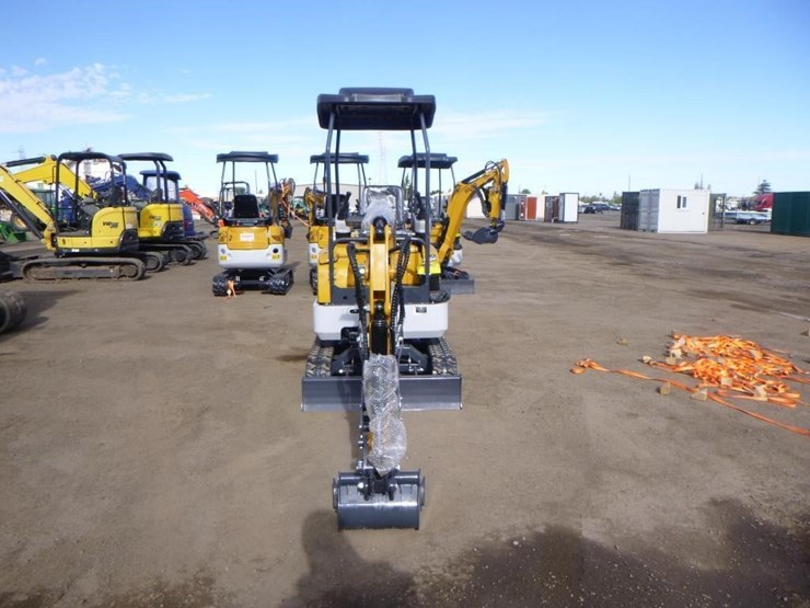 2025-sdlanch-sdle20-hydraulic-excavator-image-6