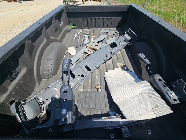 2023-ford-truck-bed-image-10