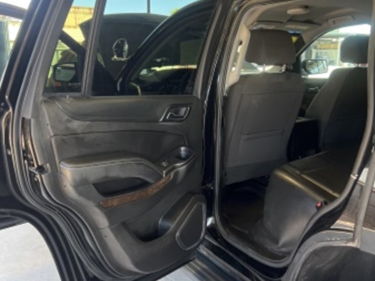 2018-chevrolet-tahoe-image-25