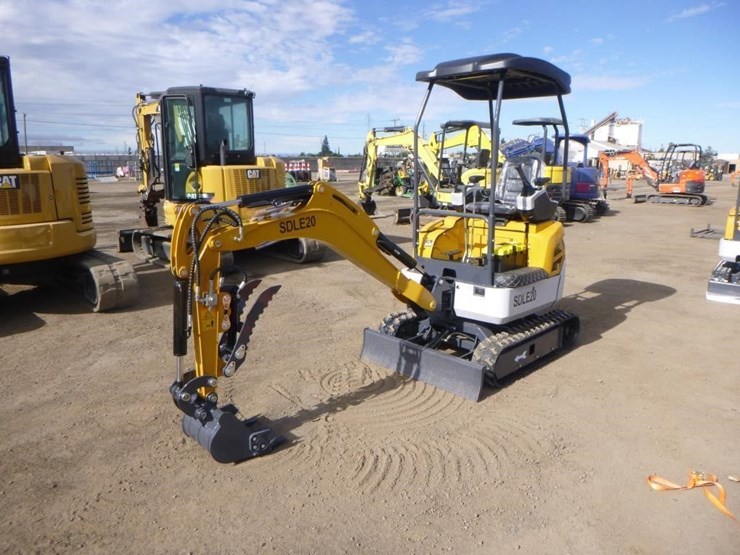 2025-sdlanch-sdle20-hydraulic-excavator-image-1