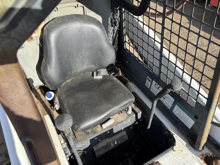 2002-bobcat-863-image-21