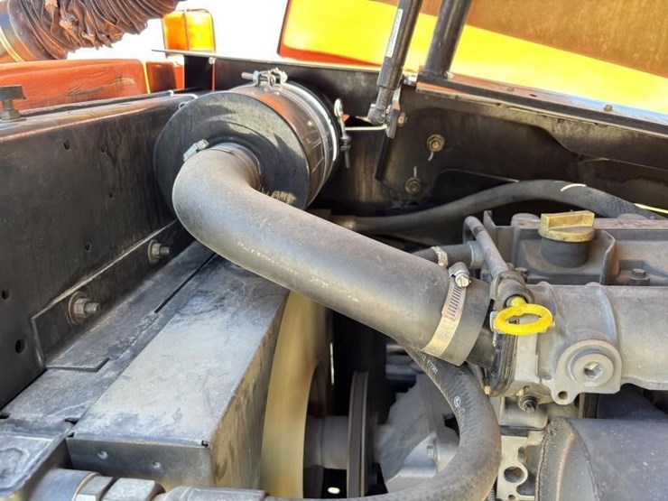 2013-jlg-600aj-image-32