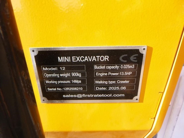 2025-vicsec-vc12-hydraulic-excavator-image-28