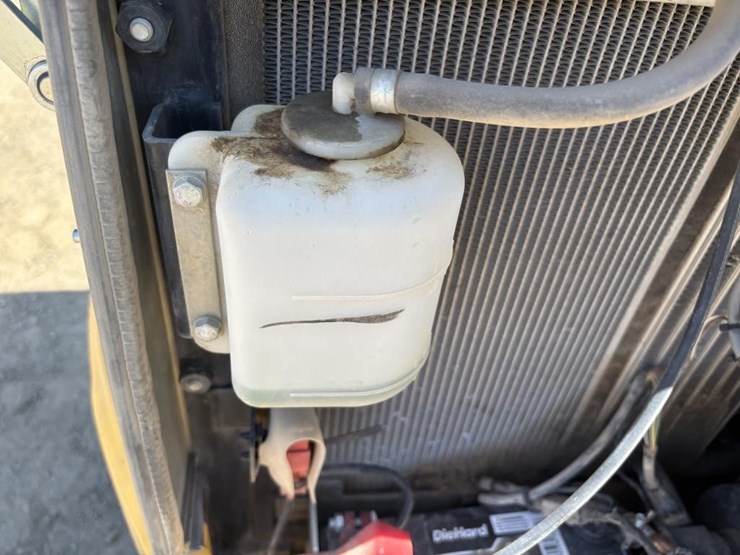 2020-deere-17g-image-36
