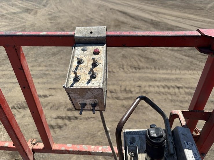 skyjack-sj8841rt-image-10