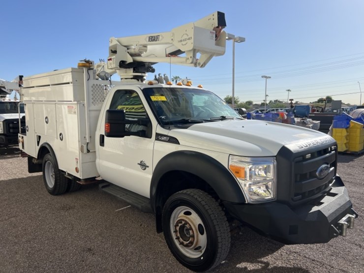 2016-ford-f550-image-4