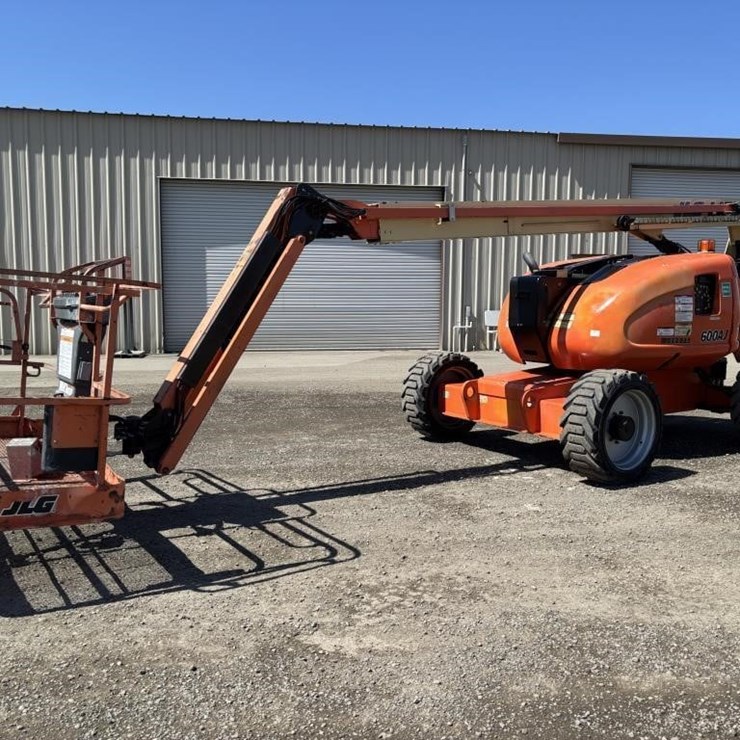 2013 JLG 600AJ