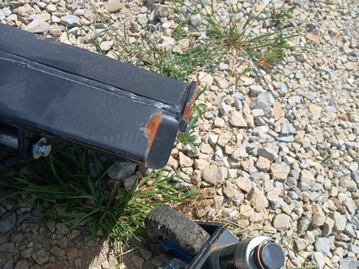 #19696-•-wolverine-3-blade-mower-skid-steer-attachment-[damaged]-image-21