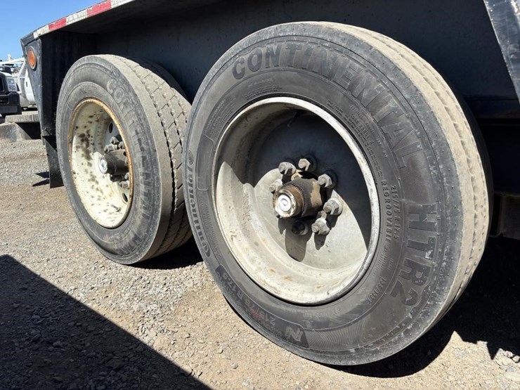 2013-towmaster-t-14dt-image-21