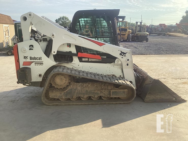 2019-bobcat-t770-image-5