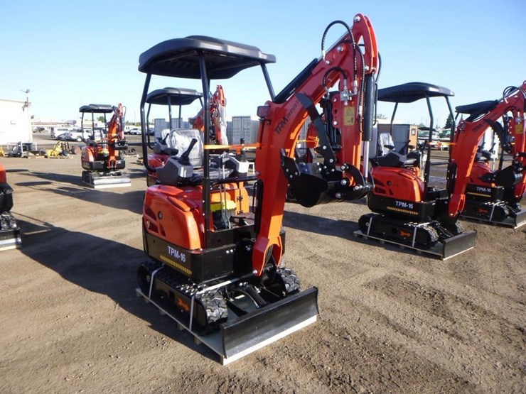 2025-tpm-16-hydraulic-excavator-image-2