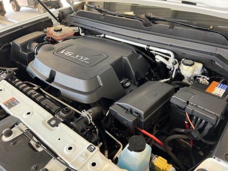 2016-chevrolet-colorado-image-13