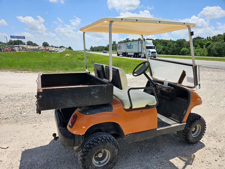 #20867-•-yamaha-golf-cart-image-11