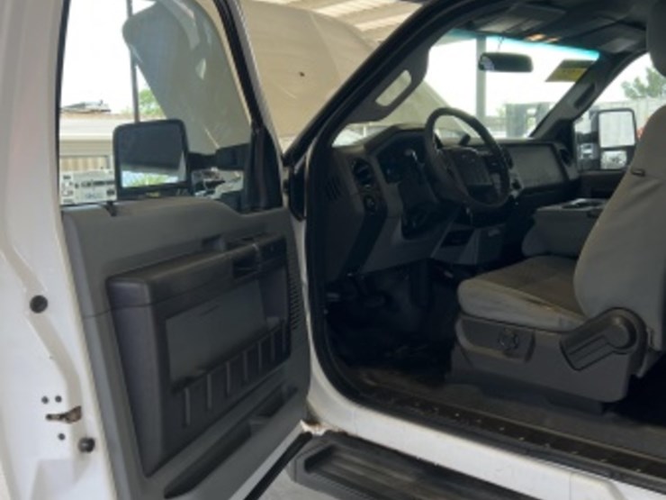 2015-ford-f250-image-21