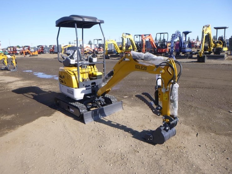 2025-sdlanch-sdle20-hydraulic-excavator-image-2