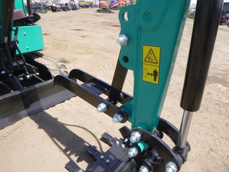 2025-cfg-h15r-hydraulic-excavator-image-12