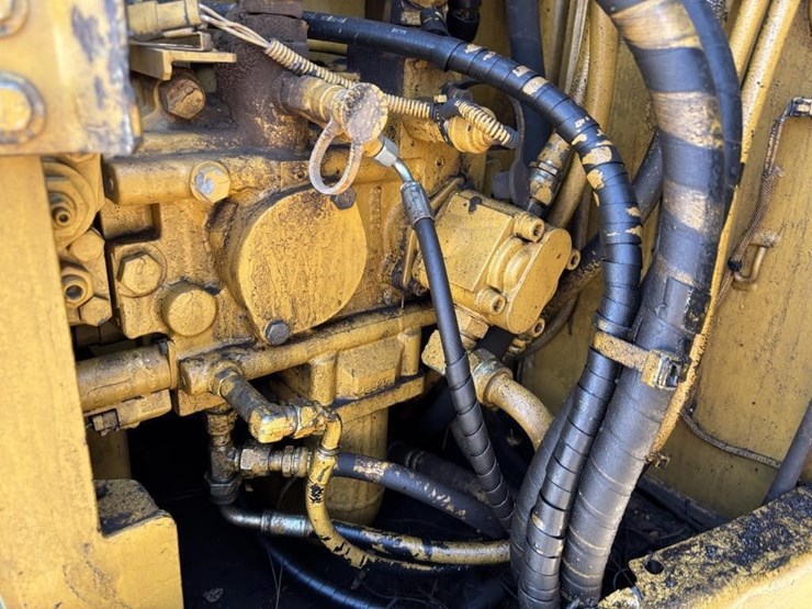 2003-caterpillar-314c-image-38