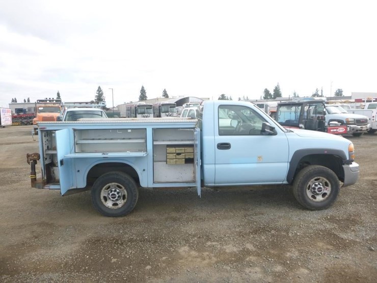 2006-gmc-2500-image-7