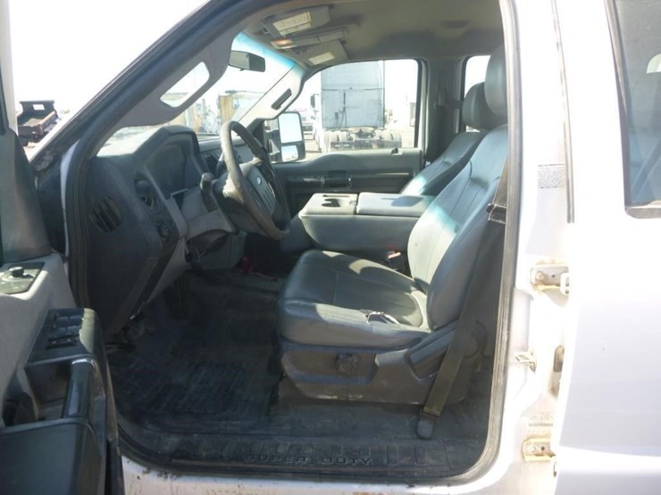 2016-ford-f550-image-12