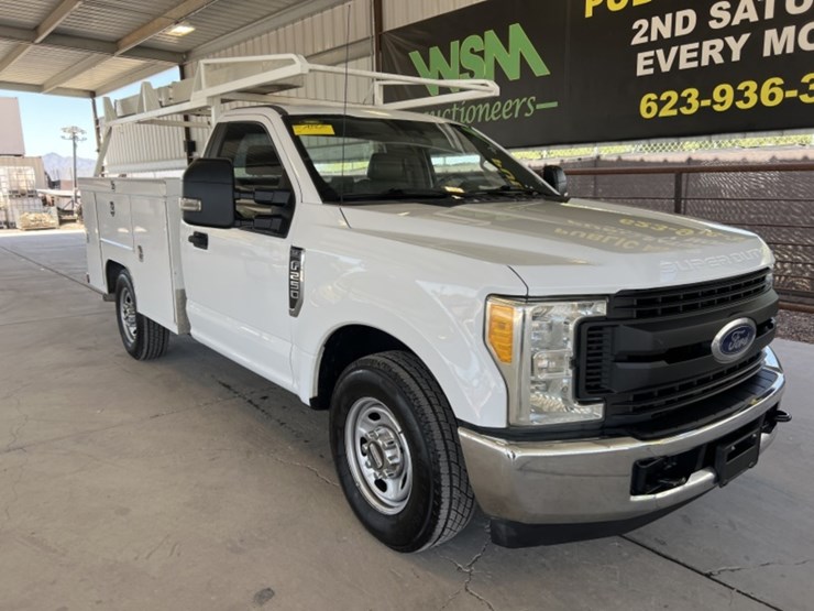 2017-ford-f250-image-2