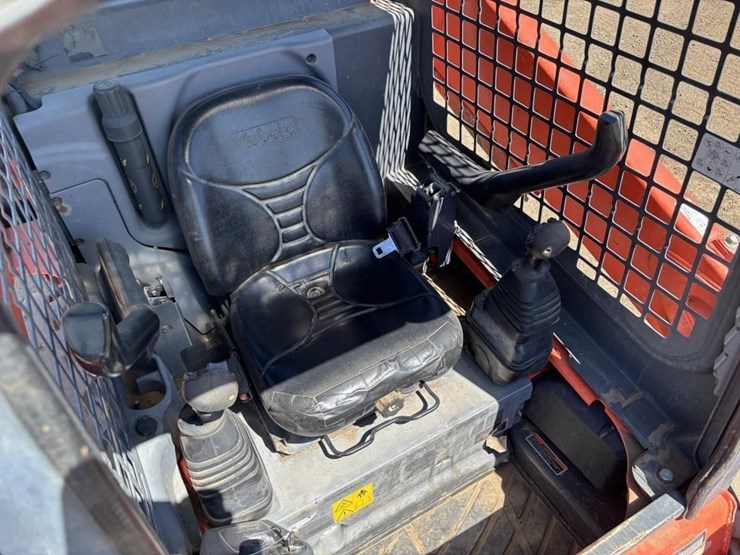 kubota-ssv65-image-20