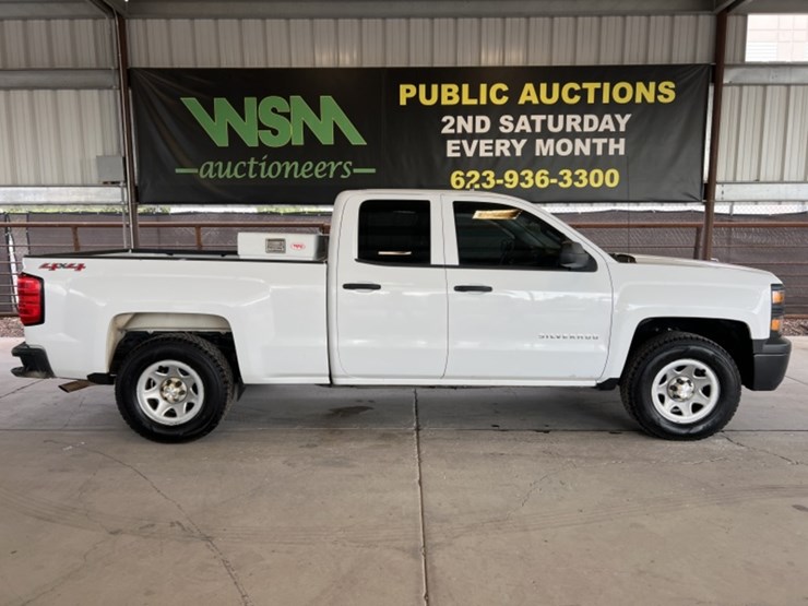 2014-chevrolet-silverado-1500-image-1
