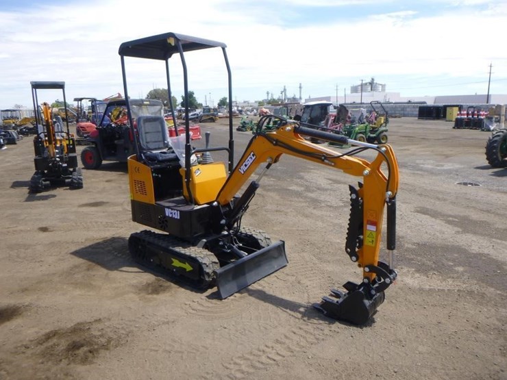 2025-vicsec-vc13j-hydraulic-excavator-image-2