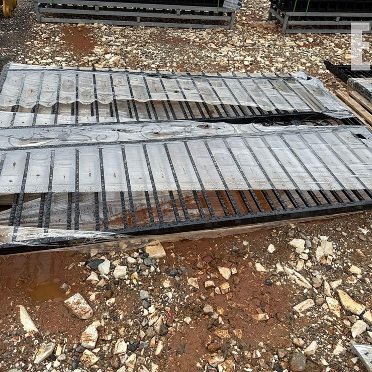 10FT BI PARTING GATES