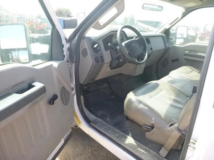 2008-ford-f250-image-9