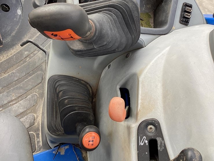 2020-new-holland-t5.120-image-16