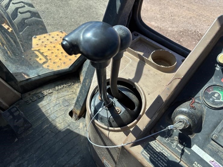 1995-deere-710d-image-39