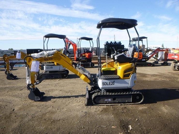 2025-sdlanch-sdle20-hydraulic-excavator-image-5