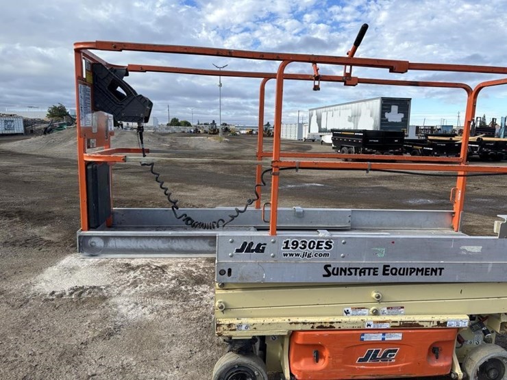 jlg-1930es-image-7