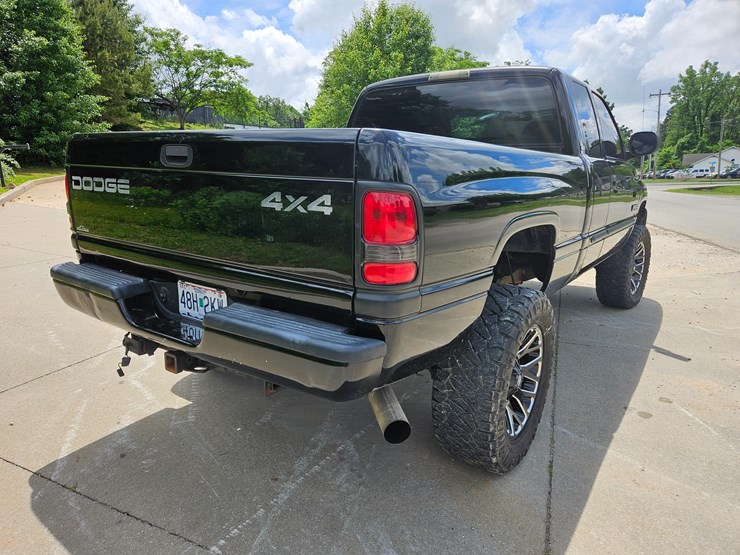 #18968-•-2002-dodge-ram-pickup-truck-image-26