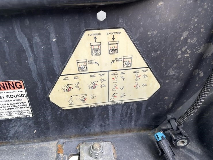 2017-bobcat-s450-image-23