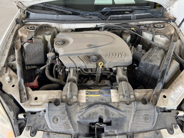 2008-chevrolet-impala-ls-sdn-image-13