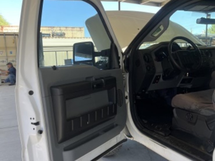 2012-ford-f250-image-23