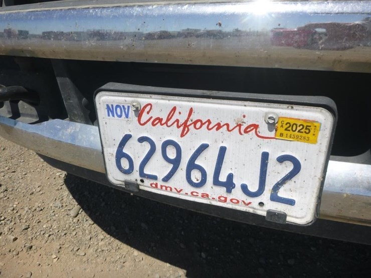 2017-ford-f550-image-37