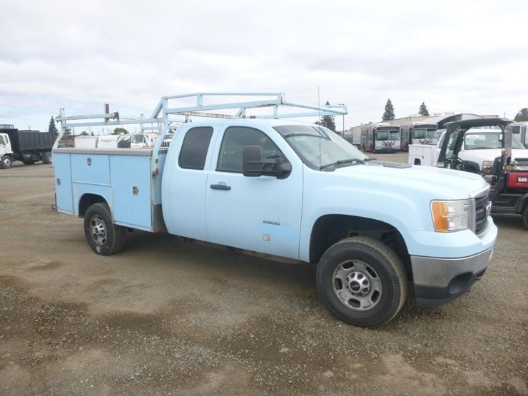 2013-gmc-2500-image-2