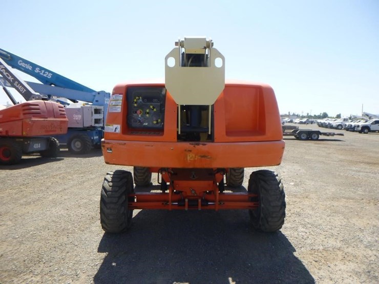 2007-jlg-400s-image-8