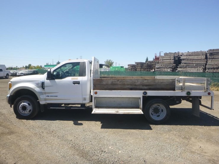 2017-ford-f450-image-5